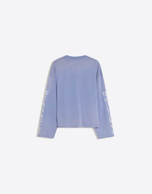 Bershka Boxy T-Shirt mit Print und langen Ärmeln in Blau, 6 von 6