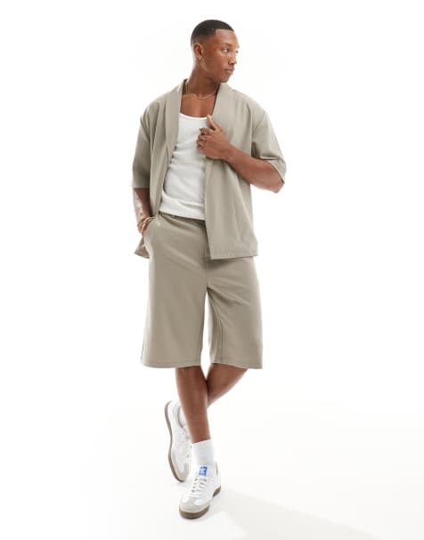 Bershka boxy tailored shorts in beige (part of a set) - view 1