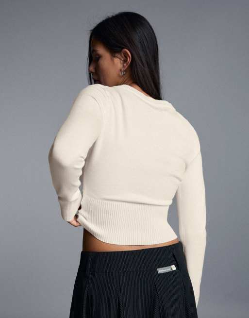 Bershka broderet striktrøje med v-hals i ecru, 3 af 5