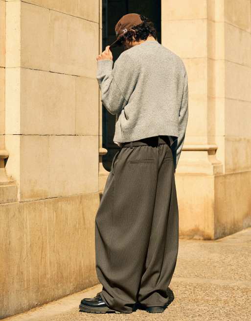 Bershka - Broek met ballonpijpen, figuurnaden en riem in kaki, 4 van 7