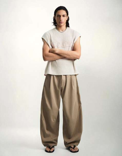 Bershka broek met coupenaden en barrel leg in taupe - view 1