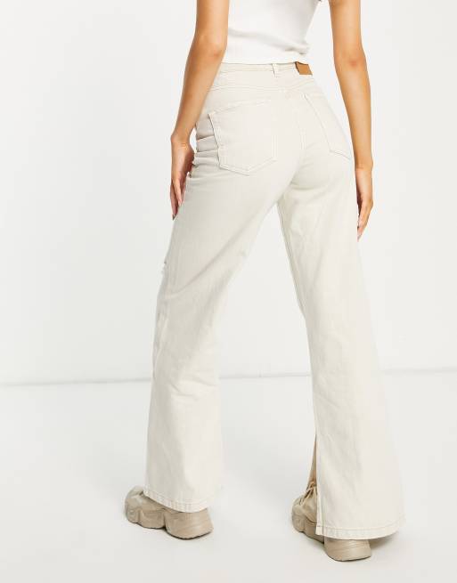 Bershka - Broek met wijde pijpen en scheur op de knie in beige, 4 van 4
