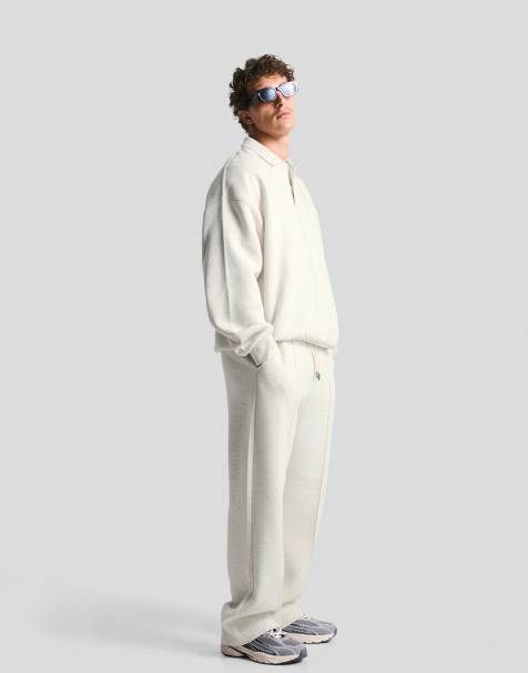 Bershka - Broek met wijde pijpen in lichtgrijs - view 1