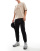 Thumbnail 1 van 5