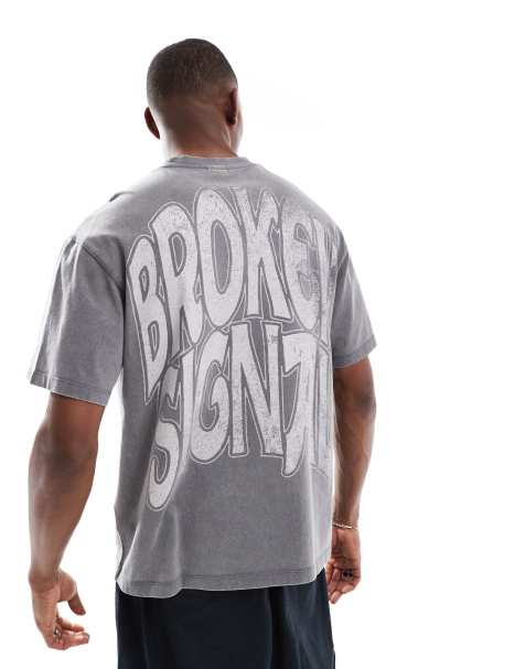 Bershka Broken printed T-shirt in gray - view 1