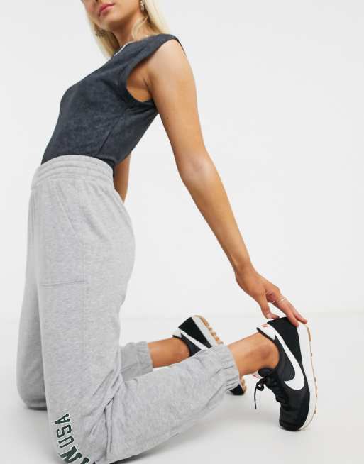 Bershka 2025 jogging gris