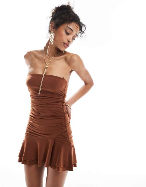 Bershka - Brun bandeau-minikjole med frynser