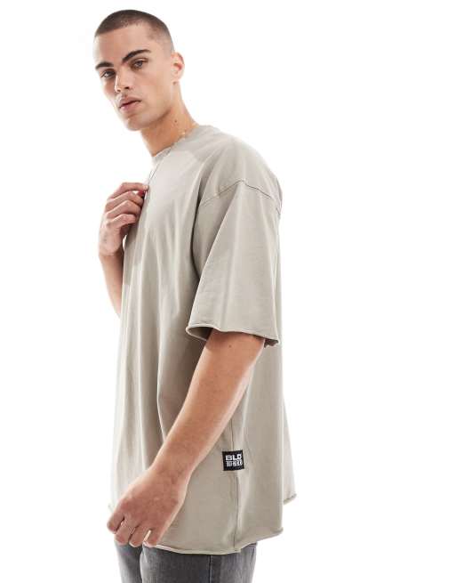 Bershka - Brun og oversized T-shirt med firkantet pasform