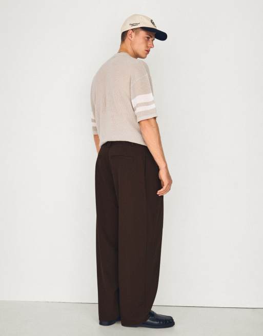 Bershka – Bruna, baggy byxor med veck, 4 av 5