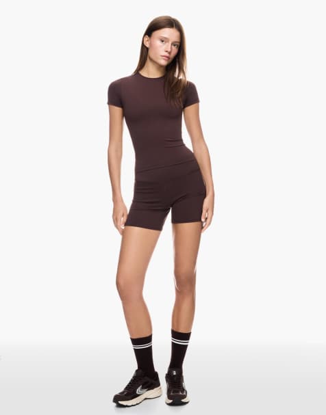 Bershka - Brune, hurtigttørrende og åndbare shorts - view 1