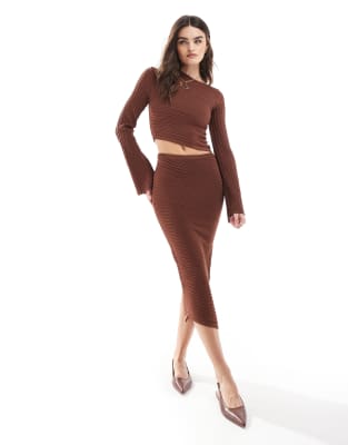 Bershka – Brunt, bredribbat, stickat set med asymmetrisk topp och byxor - view 1