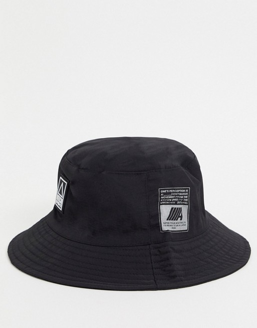 Bershka bucket hat in black