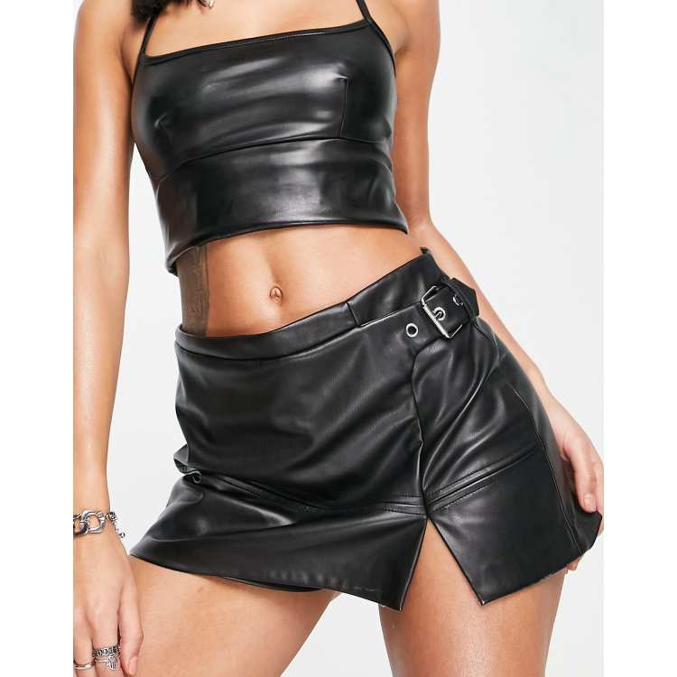 Black leather shop skirt buckle