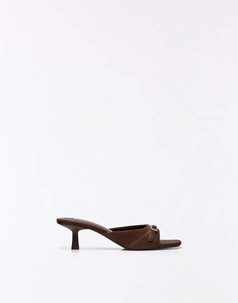 Bershka Buckle heeled mules in brown - view 1