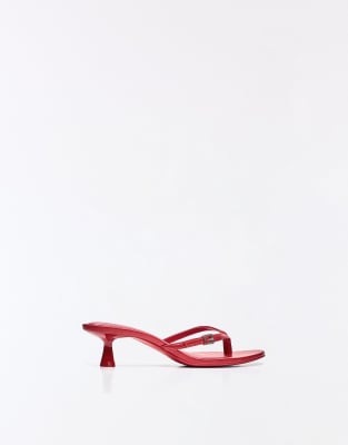  Buckle thong heeled sandals 