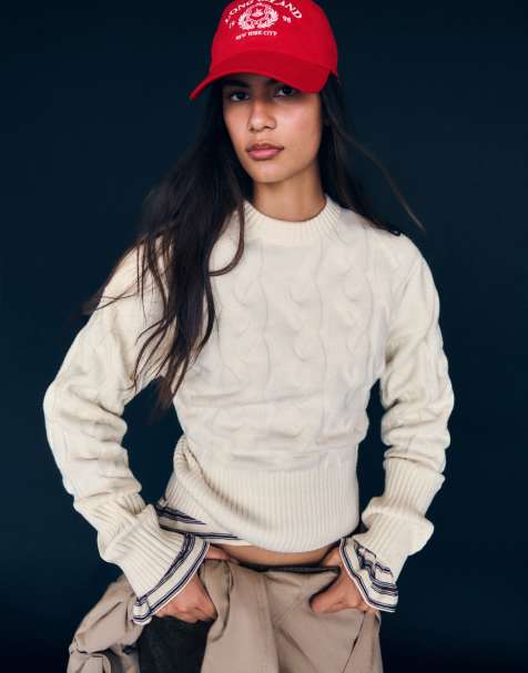 Bershka Cable-knit round neck jumper in ecru - view 1