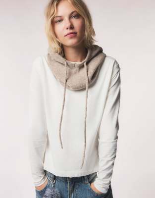 Bershka - Cagoule en maille - Beige-Neutre