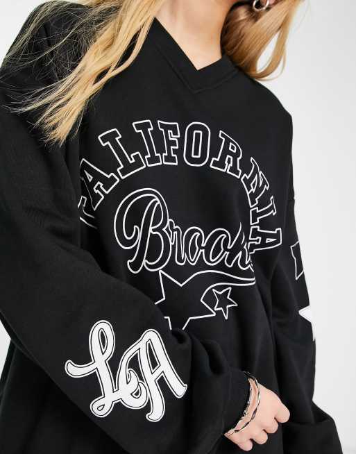 Bershka California V-neck sweatshirt in black