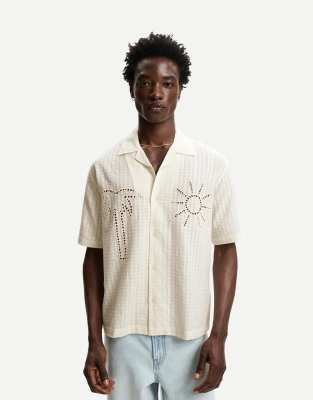 Bershka - Camicia a maniche corte bianca con ricami - view 1