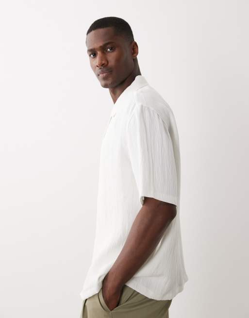 Bershka - Camicia a maniche corte bianca con stampa stile rustico, 4 di 5