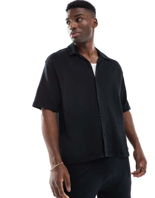 Bershka - Camicia nera testurizzata con rever in coordinato