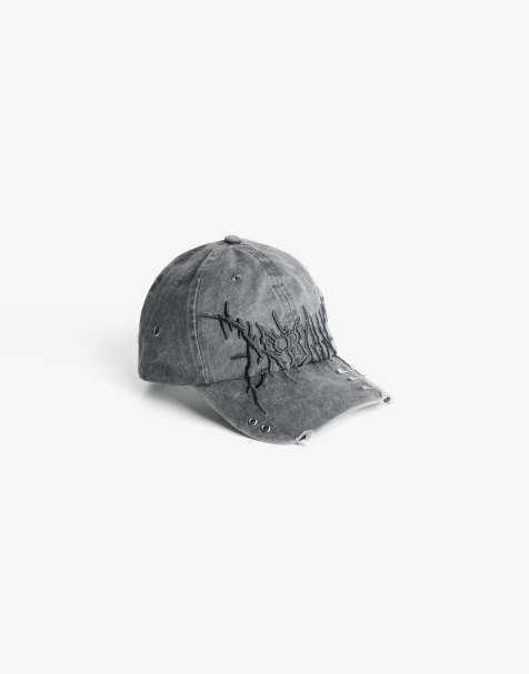 Bershka Cap with eyelets in black - view 1