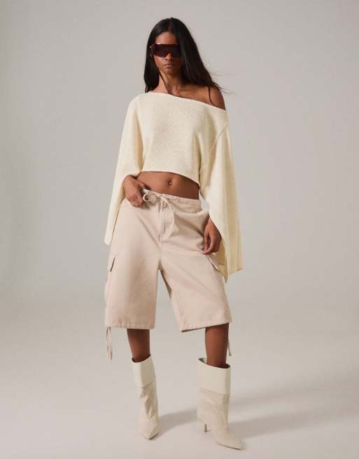 Bershka cape med metallisk tråd och asymmetrisk skärning i sand, 4 av 5
