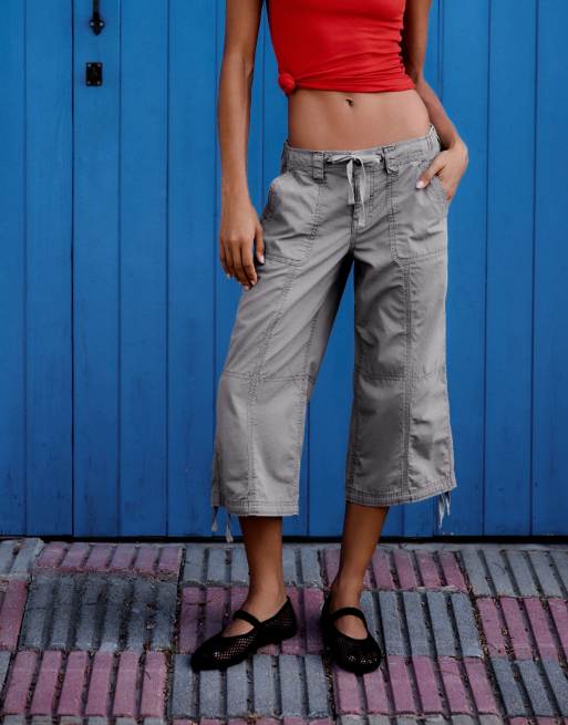 Bershka Capri-Hose in Grau, 4 von 5