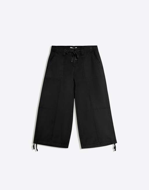 Bershka Capri-Hose in Schwarz, 5 von 5