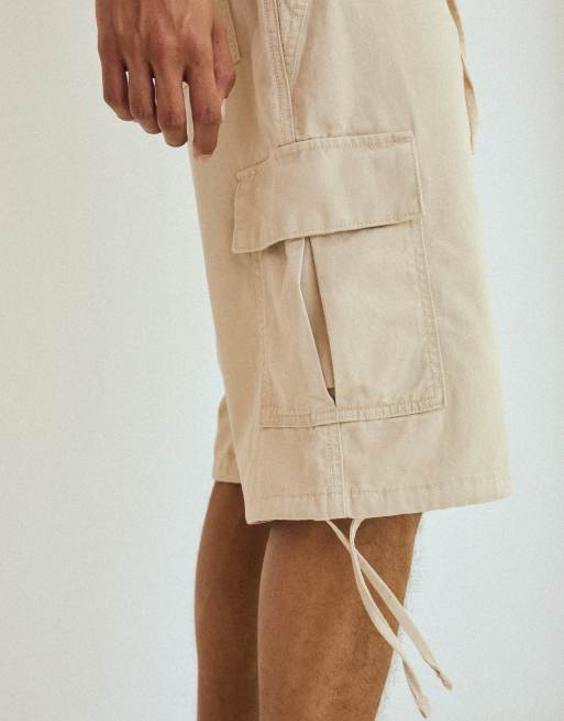 Bershka – Cargo-Bermudashorts in Beige mit weitem Bein, 3 von 4