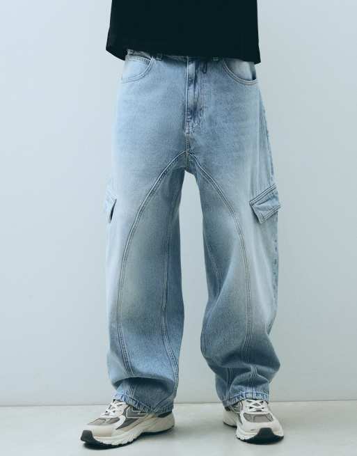 Bershka Cargo neobarrel jeans in light bue, 3 of 4
