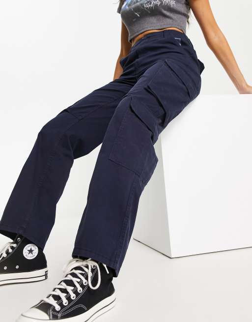 Bershka – Cargohose in Marineblau mit mehreren Taschen, 4 von 4