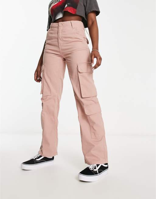 Bershka – Cargohose in Staubrosa mit Kordelzug in der Taille