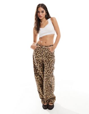 Bershka carpenter trousers in leopard print Sale