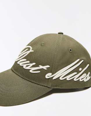 Bershka - Casquette à broderies - Vert