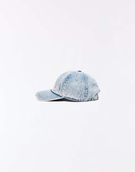 Bershka casquette en jean brodée d'étoiles délavé clair, 2 de 4