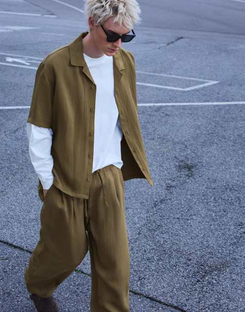 Bershka - Casual overhemd met korte mouwen in kaki - view 1