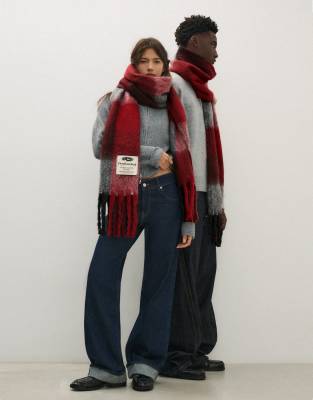 Tweed 3