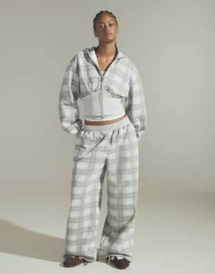 Bershka 4
