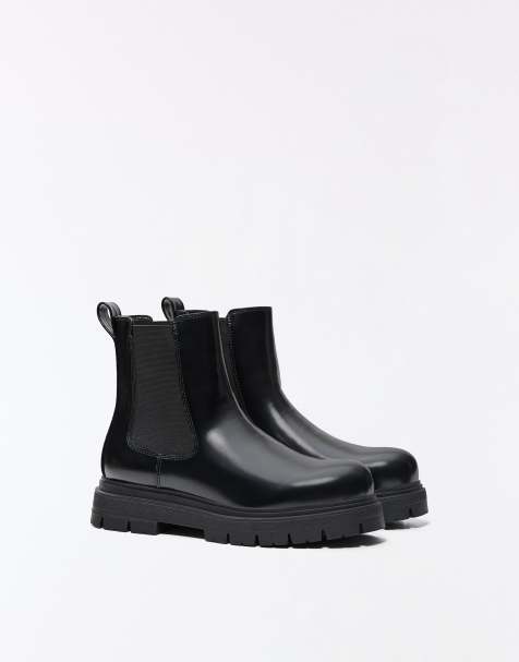 Bershka Chelsea enkellaars in zwart - view 1