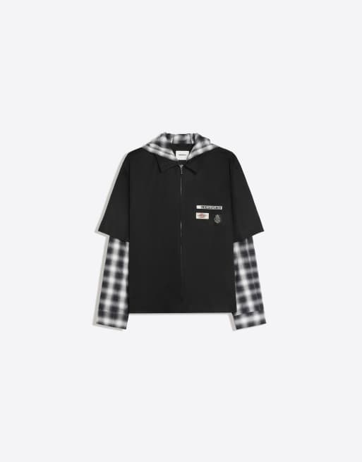 Bershka chemise à double manche à carreaux avec capuche noire, 5 de 6