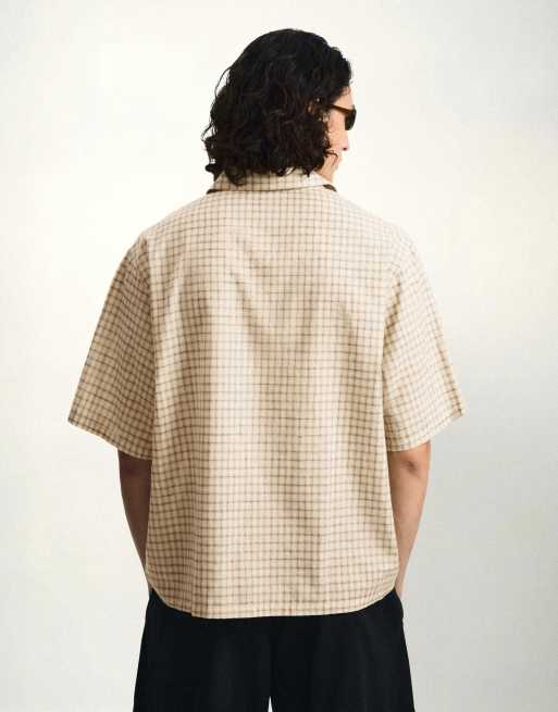 Bershka - Chemise brodée à manches courtes - Beige, 3 de 5