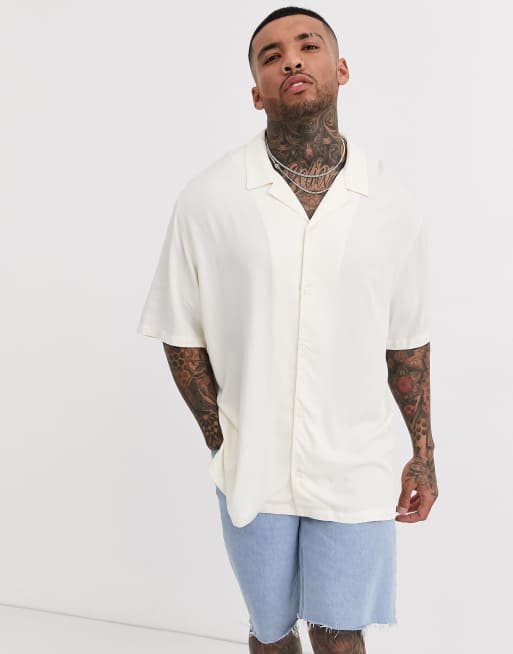 Bershka - Chemise manches courtes oversize avec col à revers - Crème