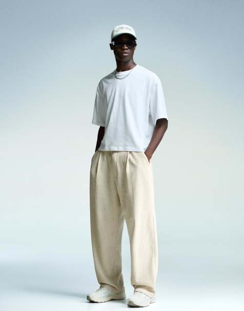 Bershka – Chenille-Hose mit extremer Baggy-Passform in Weiß - view 1