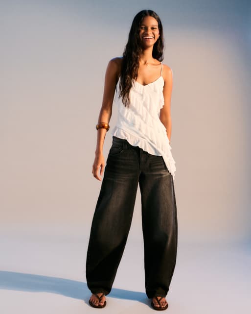 Bershka - Chokoladebrune jeans med barrel-ben  