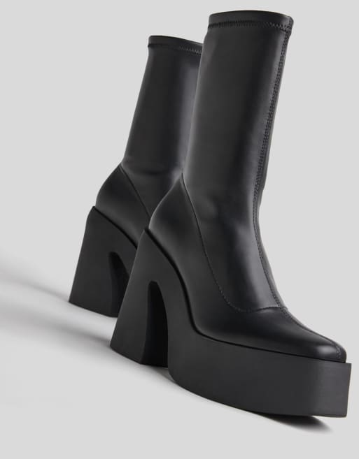 Bershka chunky heeled ankle boot with square toe and retro platform in black