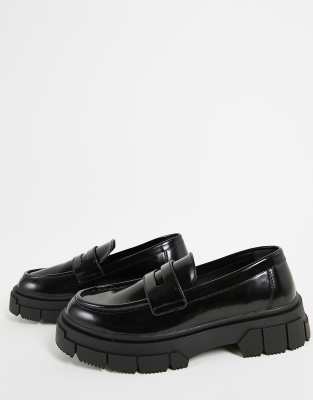 Bershka chunky loafer in black