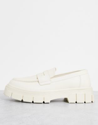 Bershka chunky loafer in white