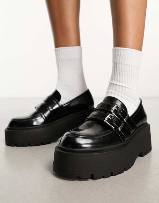 Bershka chunky loafer with buckle detail in black | ASOS