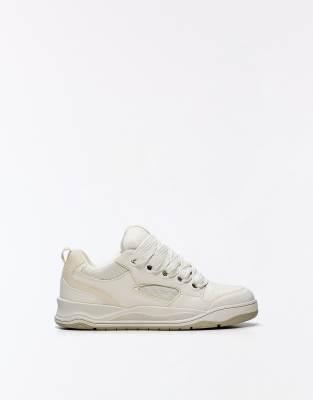  Chunky skate trainers 